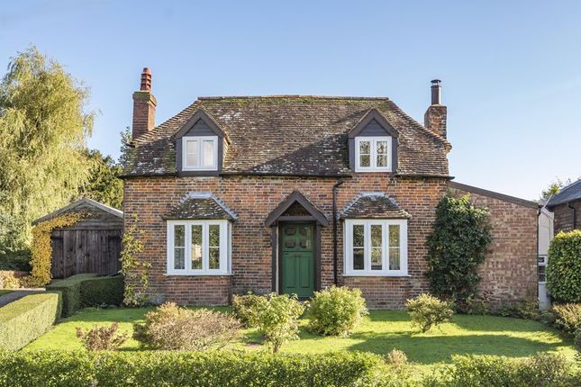 Postling 2 bed detached house for sale