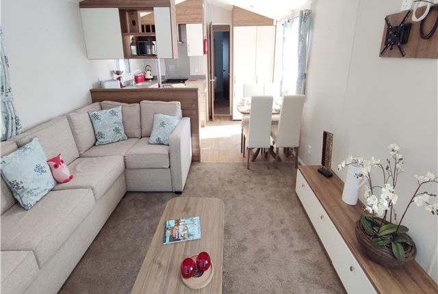 St Minver Holiday Park 2 bed park home for sale