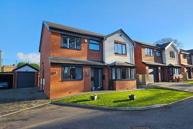 4 bed detached house