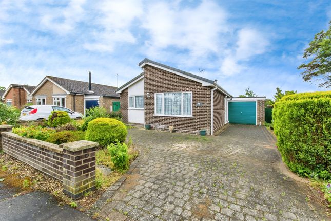 2 bed detached bungalow