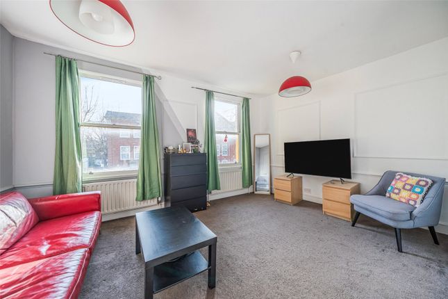 Plough Way, Surrey Quays, SE16 1 bed apartment for sale