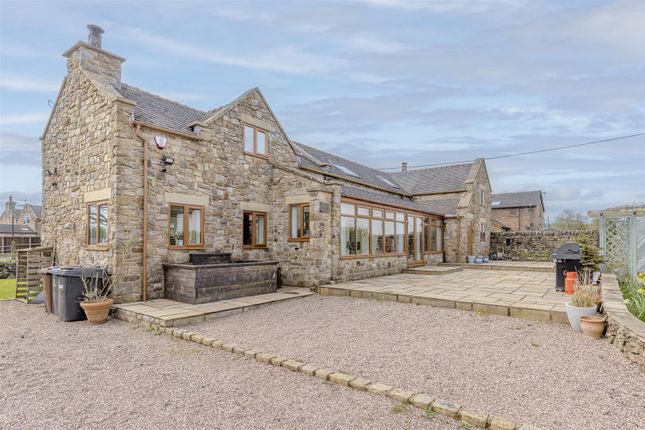 4 bed detached house