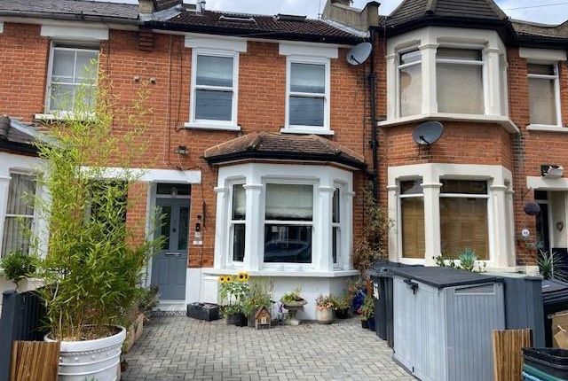 5 bedroom terraced house for sale