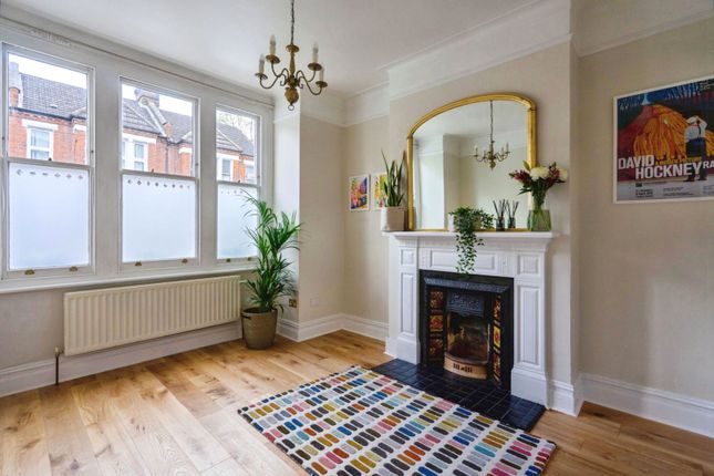 2 bed flat