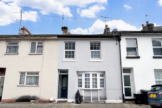 3 bed detached house