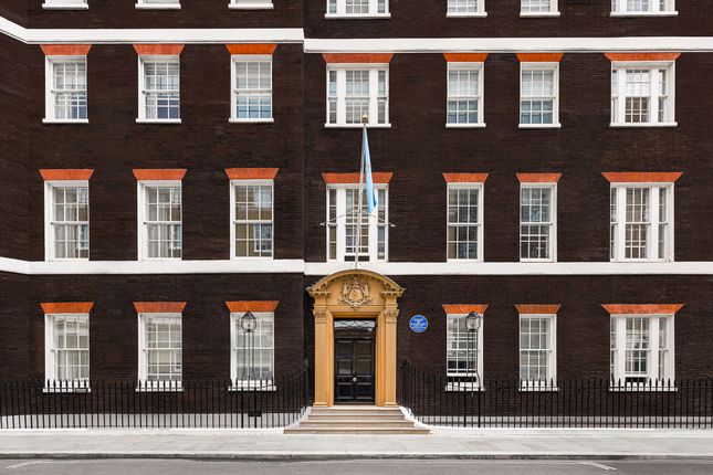 Queen Anne's Gate, London SW1H 1 bed flat for sale