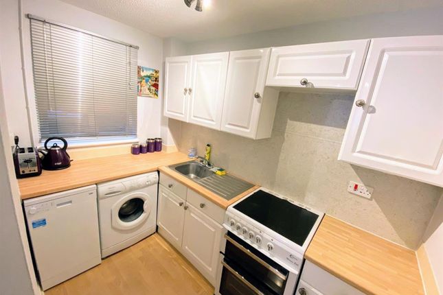 1 bedroom cluster house for sale