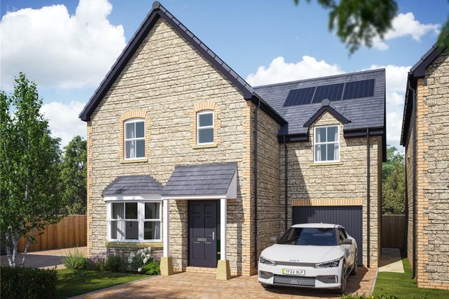 4 bed detached house