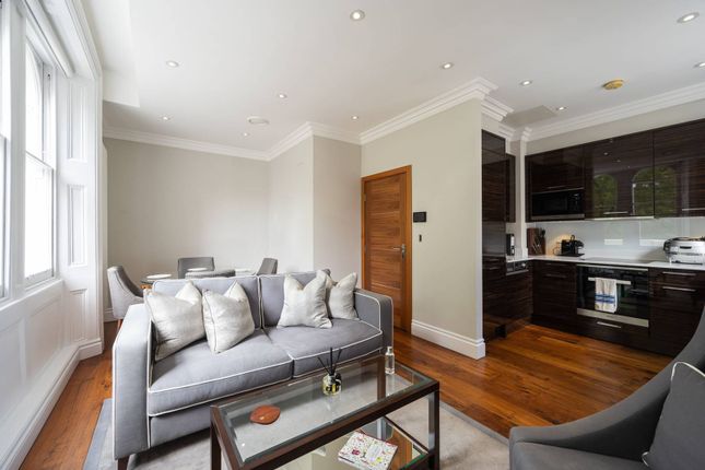 Kensington Gardens Square, Bayswater... 2 bed flat for sale