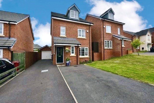 4 bed town house