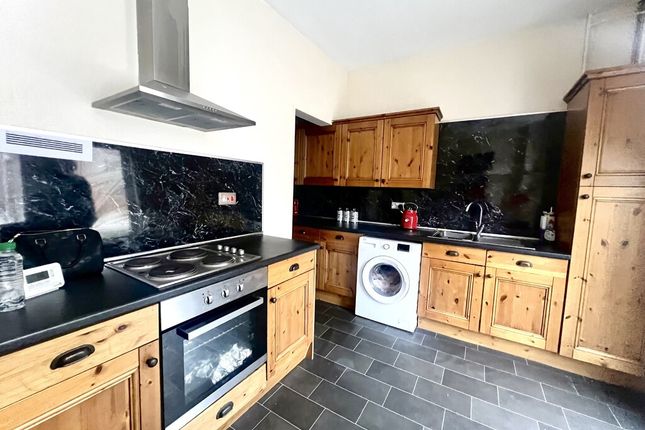 2 bed terraced house