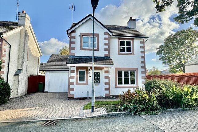 3 bed detached house