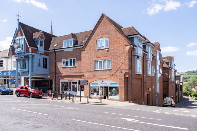 St Martins Walk, Dorking 1 bed apartment for sale