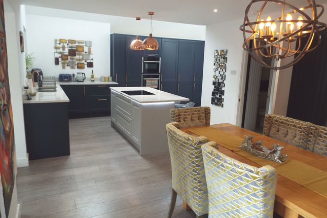 3 bed detached house