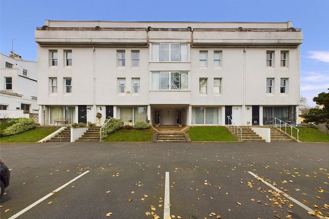 Bleasby Gardens, Lansdown Road... 3 bed apartment for sale