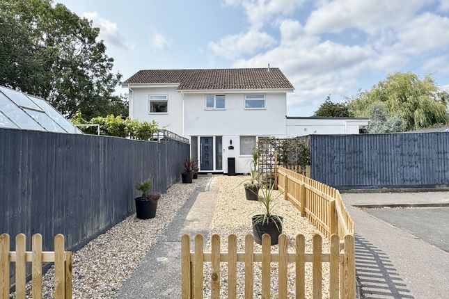 4 bed detached house