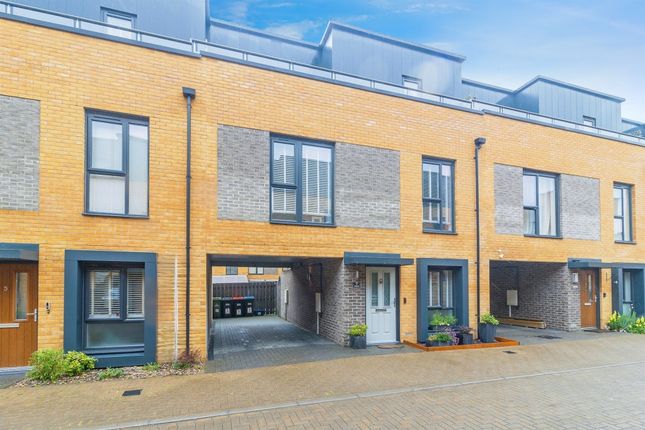 3 bed terraced house