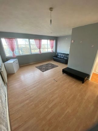 LUTON, LU1 3 bed flat for sale