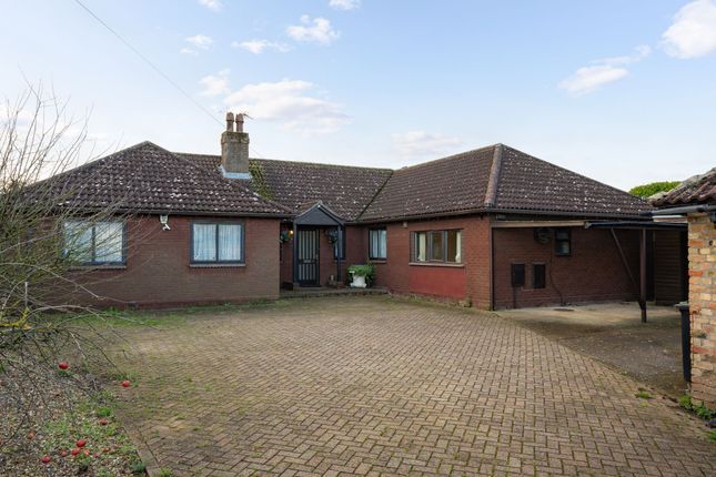 Victoria Street, Littleport, CB6 5 bed detached bungalow for sale