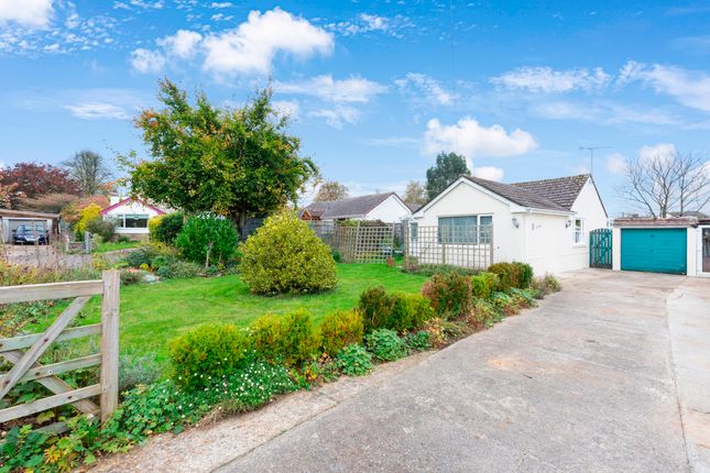 2 bed detached bungalow