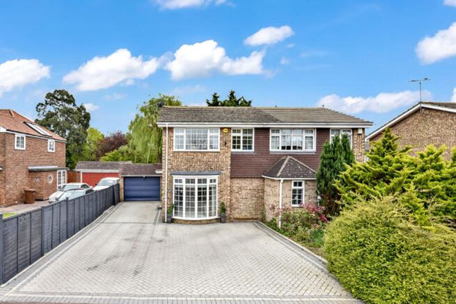 3 bed semi-detached house