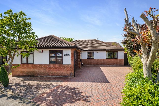 Parklands, Widnes WA8 3 bed detached bungalow for sale