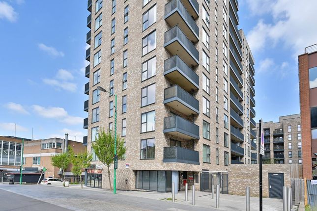 St Johns Road, Harrow, HARROW, HA1 2 bed flat for sale
