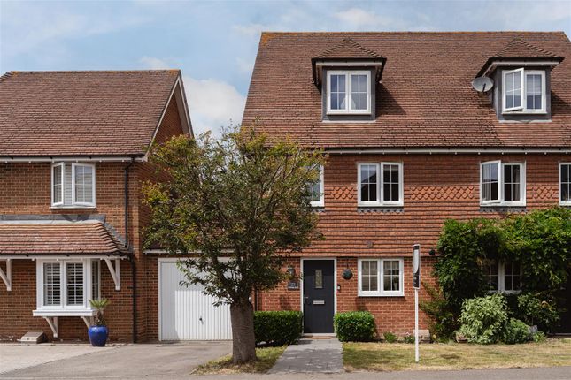 4 bedroom semi-detached house for sale