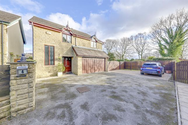 Bowling Green, Edenfield, Ramsbottom... 4 bed detached house for sale