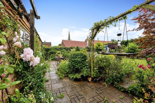4 bedroom detached bungalow for sale