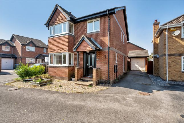 Topiary Gardens, Locks Heath... 4 bed detached house for sale