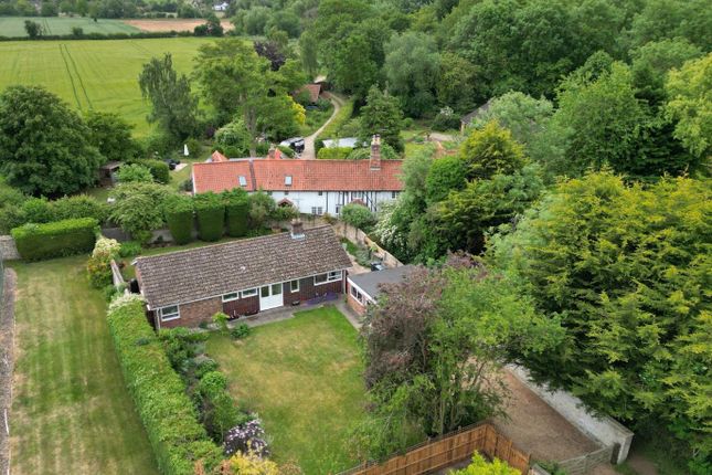 Whippletree Road, Whittlesford... 3 bed bungalow for sale