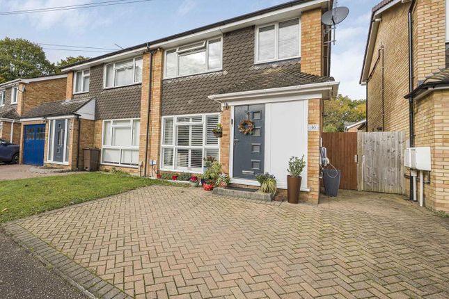 Ringway Road, Park Street, St. Albans 3 bed semi