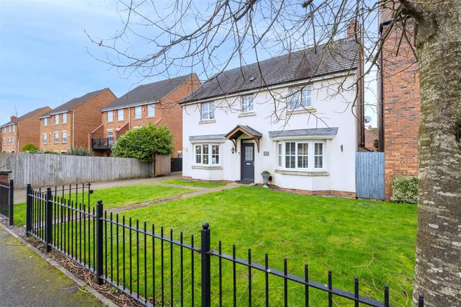 Morecroft Drive, Chase Meadow, Warwick 4 bed house for sale