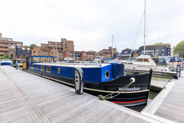 1 bedroom house boat for sale