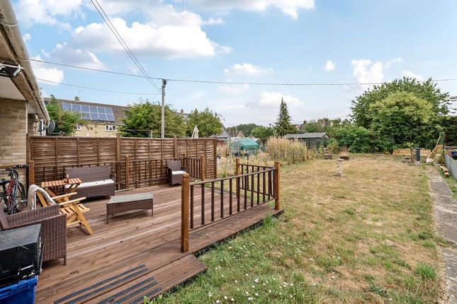 1 bedroom semi-detached bungalow for sale