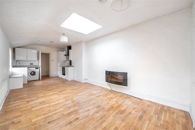 Kent House Road, Beckenham, Bromley, BR3 1 bed flat for sale