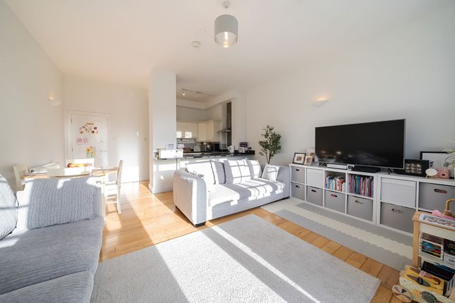 Hervey Road, London 2 bed apartment for sale