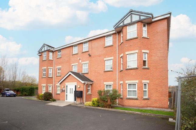 Garden Vale, Leigh WN7 1 bed flat for sale