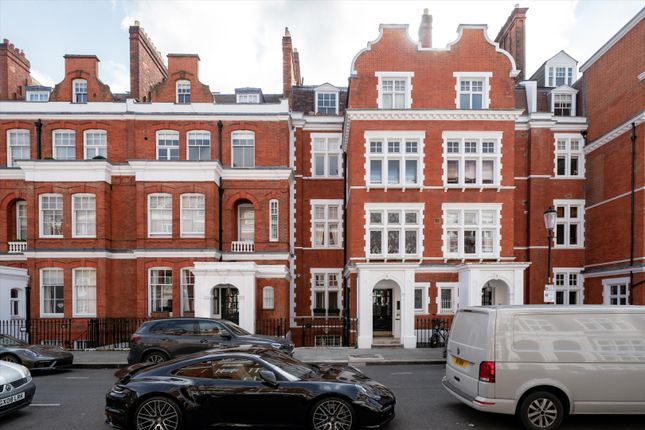 Evelyn Gardens, London, SW7 3 bed flat for sale