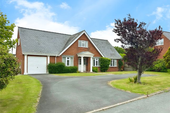 4 bed detached house