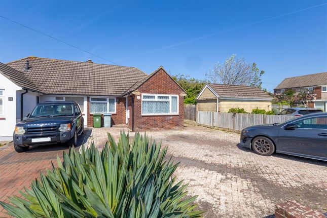 4 bed semi-detached bungalow