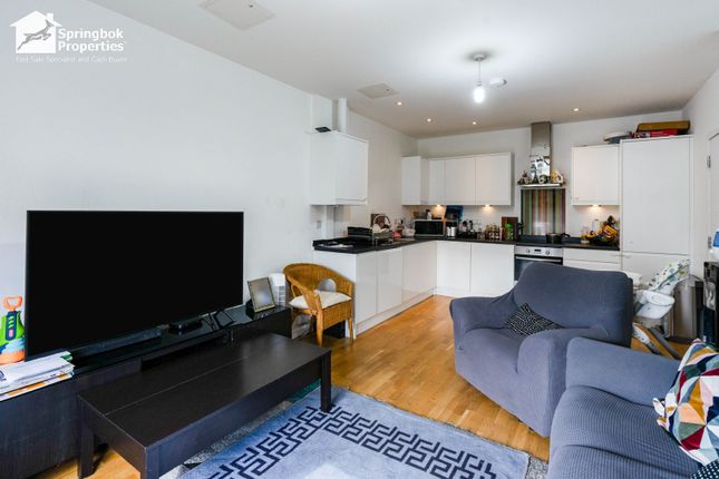 2 bed flat