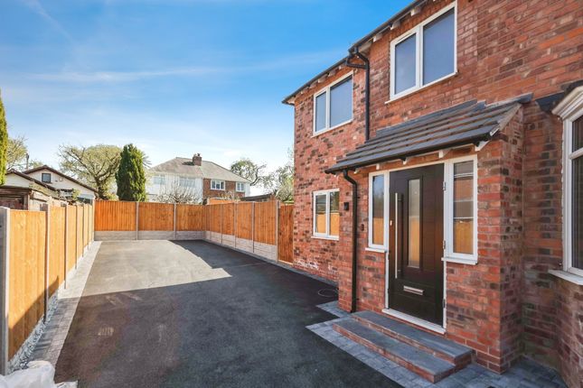 4 bedroom semi-detached house for sale