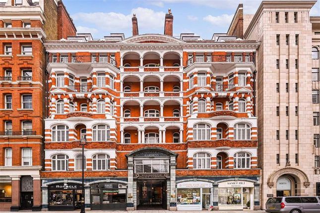 Westminster Palace Gardens, London SW1P 3 bed flat for sale