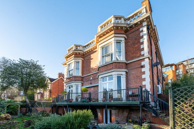 6 bedroom apartment for sale