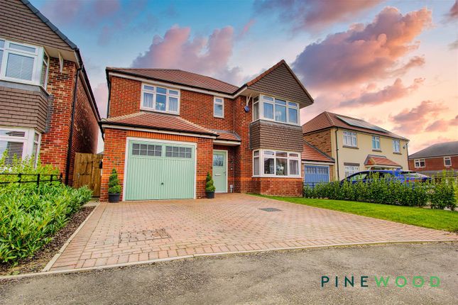 Mulberry Way, Chesterfield S44 4 bed detached house for sale