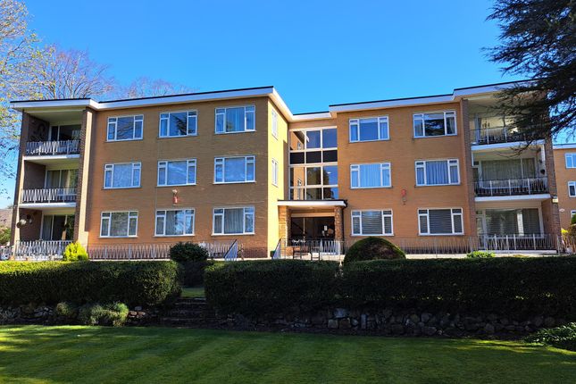 2 bed flat