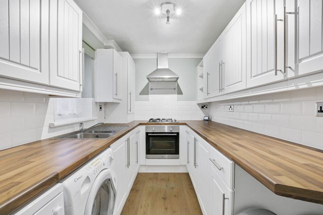 1 bedroom maisonette for sale