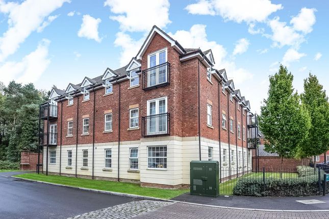 Newbury,  Berkshire,  RG14 2 bed flat for sale